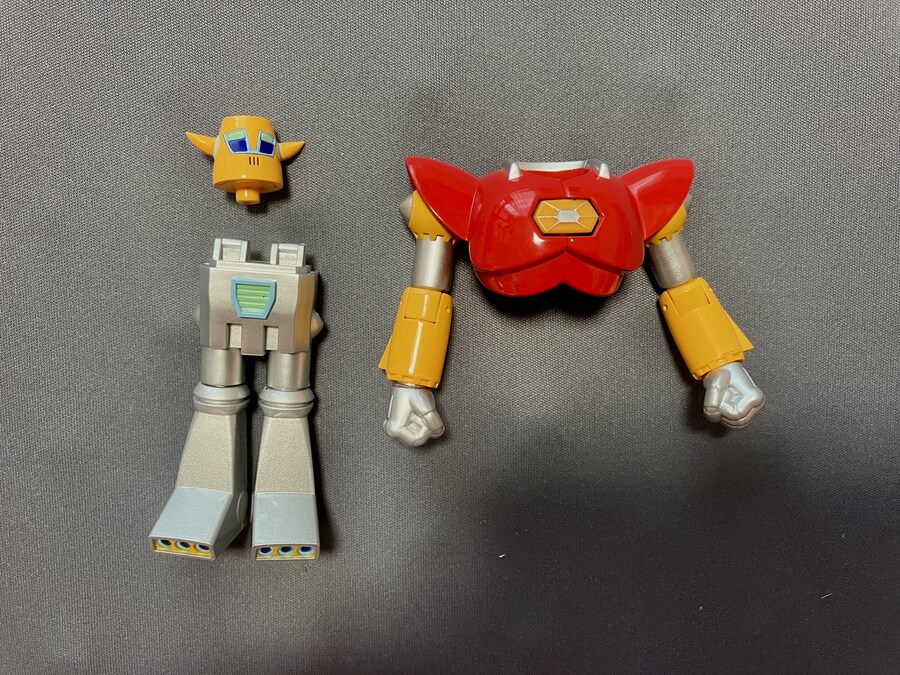 Action Toys 미니합금 UFO전사 다이아포론 3종_11.jpg