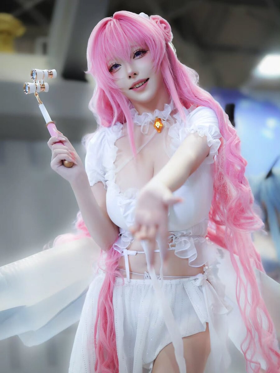 니케) 수로시 코스프레_2.jpg