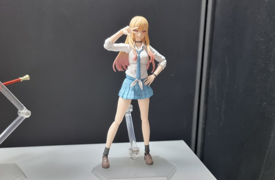 [맥스팩토리] figma 그 비스크 돌은 사랑을 한다. 키타가와 마린 전시 이미지_2.jpg