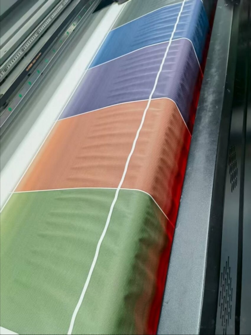 루머) 아이폰 17 신형 정품 케이스 유출_6.jpg