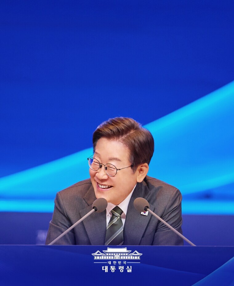그래서 얘가 아직도 기득권의 핍박을 받는 불쌍한 소년공임?ㅋㅋ_1.jpg