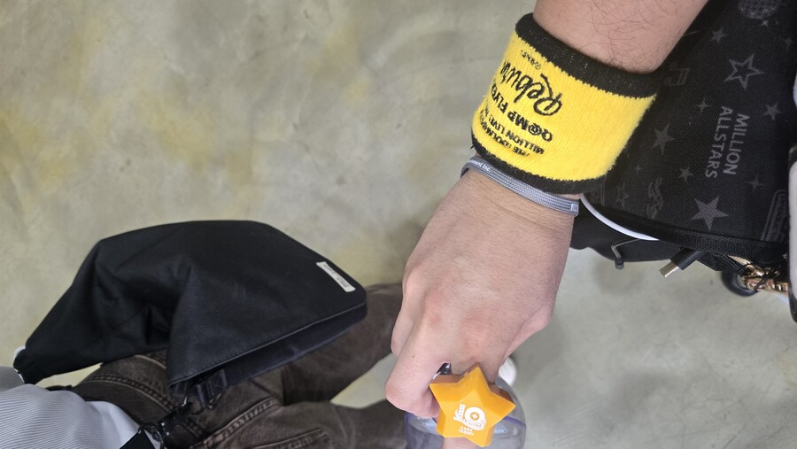 [@성덕] 아는 사람 만났다가 배신자 소리 들었네.._3.jpg