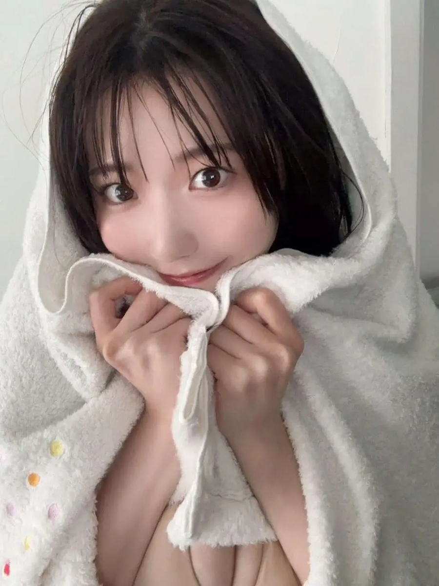 몸매 개쩌는 이쁜 눈나_6.webp