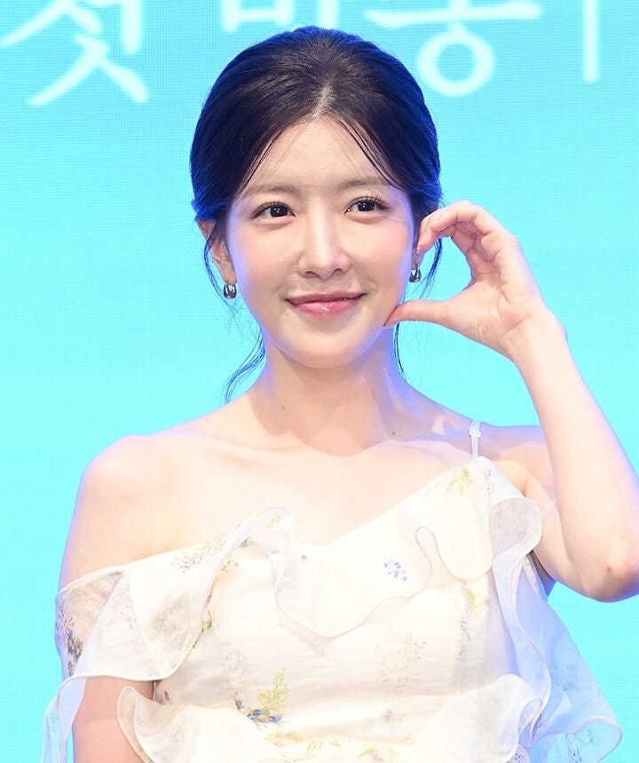 여자 연예인 노보정 최근 사진_4.jpg