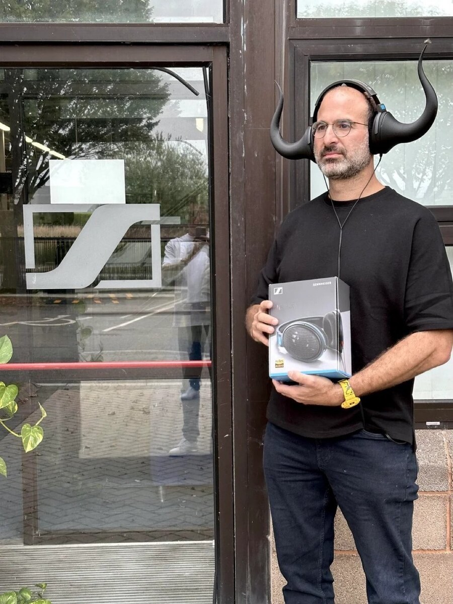 어둠의 스티브 잡스_1.jpg