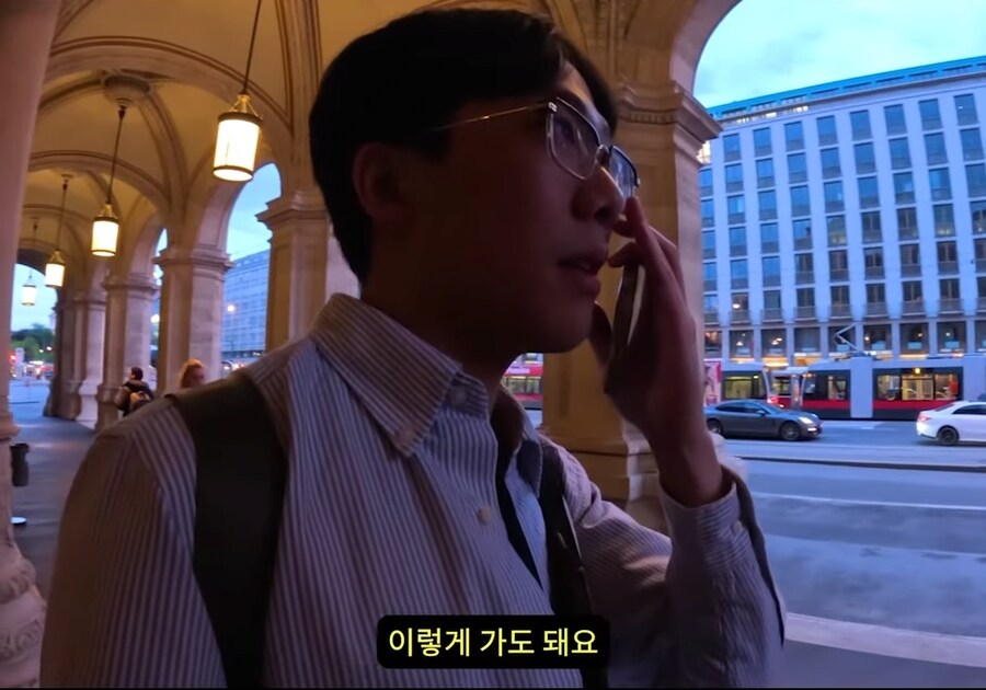 오페라에 청바지에 후드티를 입고가는건 예의 없는걸까?_10.png