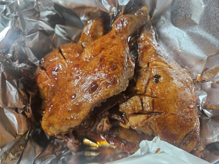오랜만에 BBQ 자메이카 통다리 구이_1.jpg