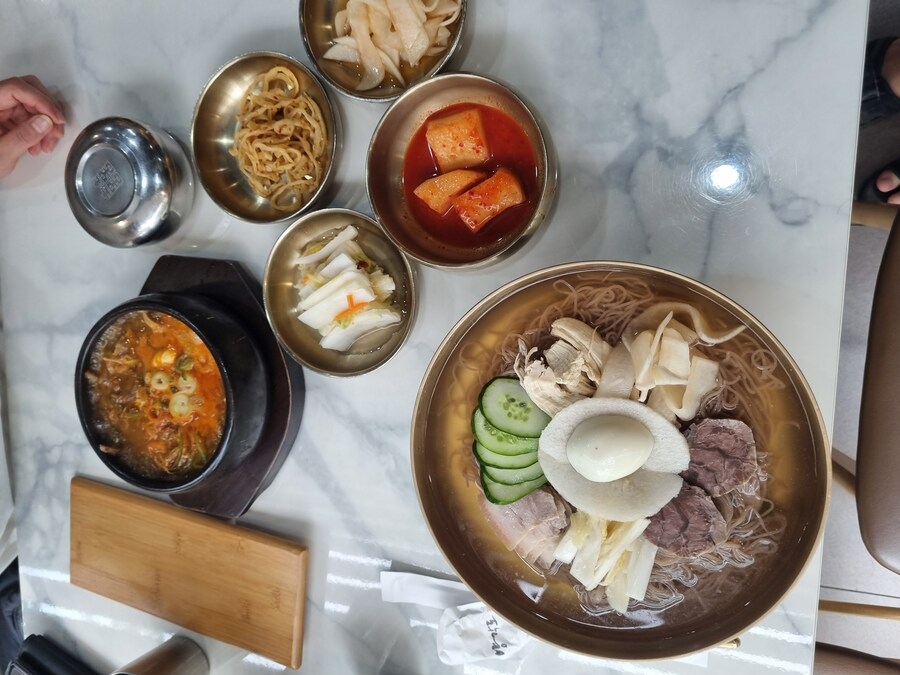 루리웹 최초!!...는 아니고 제 첫 평양냉면 전문점 일산 양각도에서_11.jpg