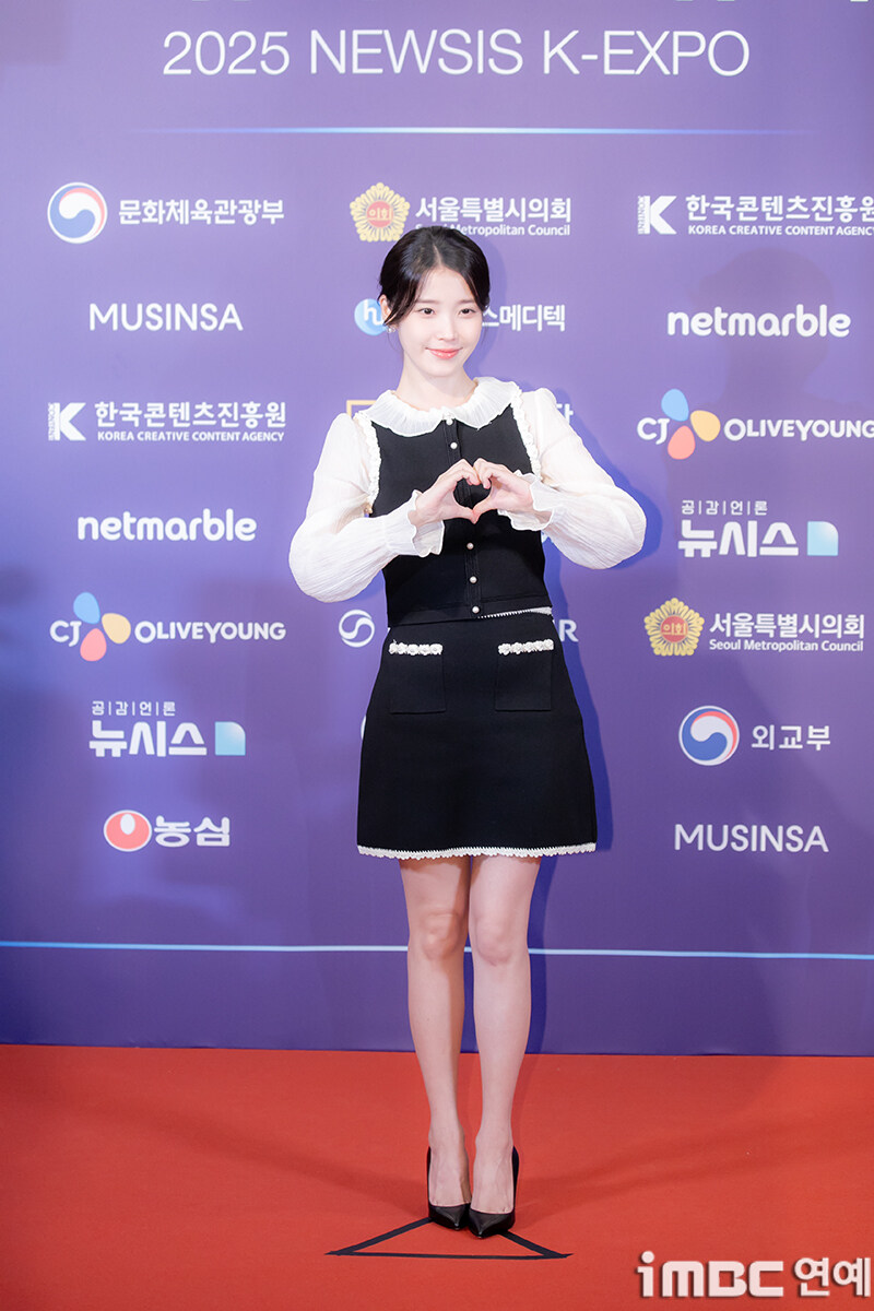 2025.08.28 뉴시스 한류엑스포 포토월(iMBC)_5.jpg