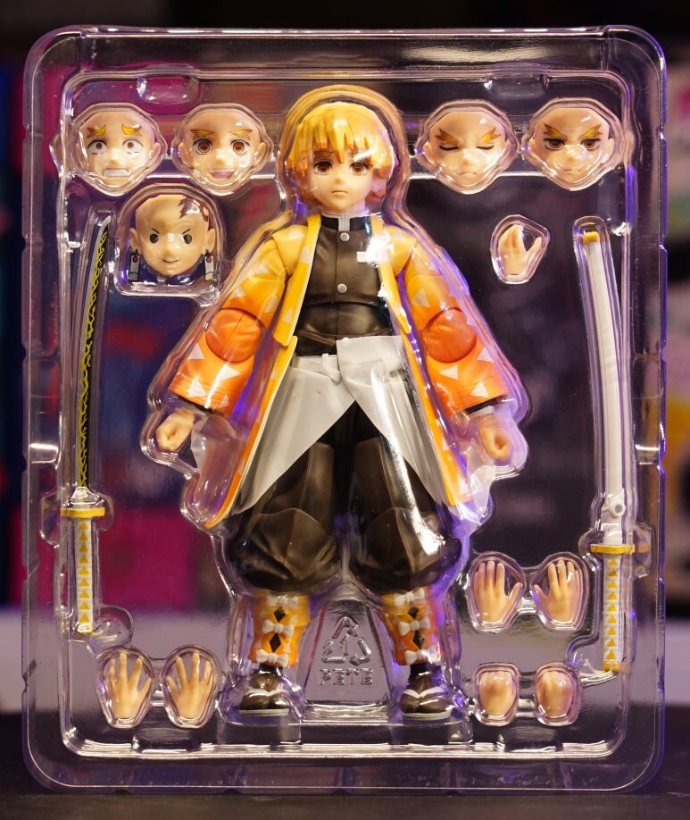 귀멸의 칼날 젠이츠 액션피규어로 번개의 호흡 포징하기📸_3.jpg