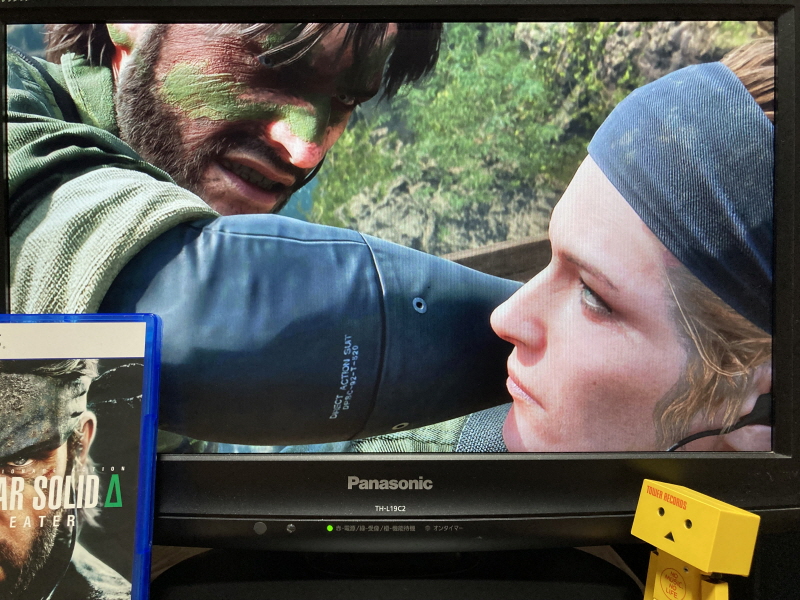 메탈기어 솔리드 Δ(델타) : 스네이크 이터 (일본판)_80.jpg