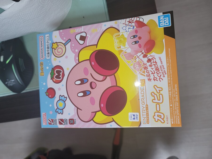 커비 팝업스토어 갔다가 반가운 얼굴이_1.jpg