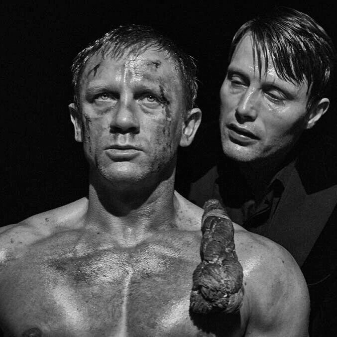 007 카지노 로얄의 전설적인 심영 고문씬_1.jpg