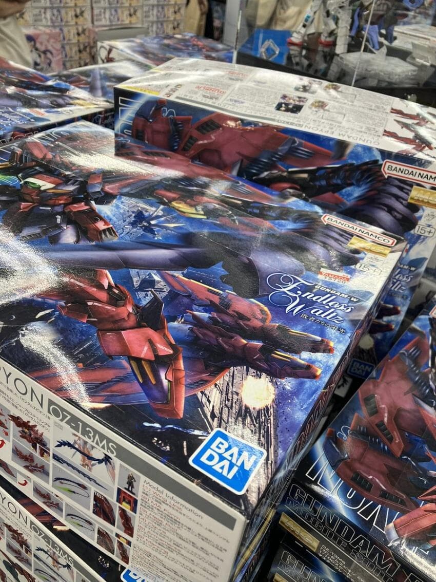 건프라)오늘 본토 이케부 야마다에서 슬픈 사건발생.._2.png