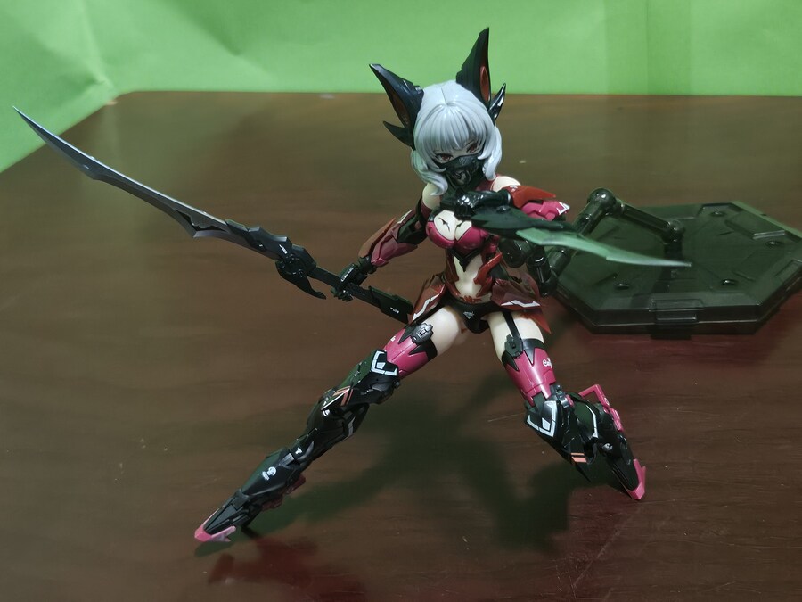 이스턴 모형 (A.T.K GIRLS) 어택걸 시리즈 엔드리스 나이트 카밀라 (1)_347.jpg