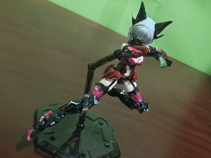 이스턴 모형 (A.T.K GIRLS) 어택걸 시리즈 엔드리스 나이트 카밀라 (1)_367.jpg