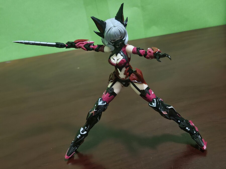 이스턴 모형 (A.T.K GIRLS) 어택걸 시리즈 엔드리스 나이트 카밀라 (1)_366.jpg