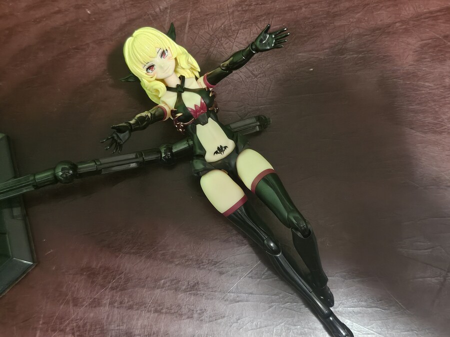 이스턴 모형 (A.T.K GIRLS) 어택걸 시리즈 엔드리스 나이트 카밀라 (2)_222.jpg