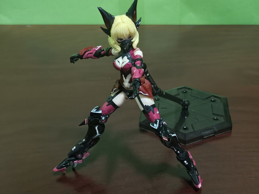 이스턴 모형 (A.T.K GIRLS) 어택걸 시리즈 엔드리스 나이트 카밀라 (2)_287.jpg