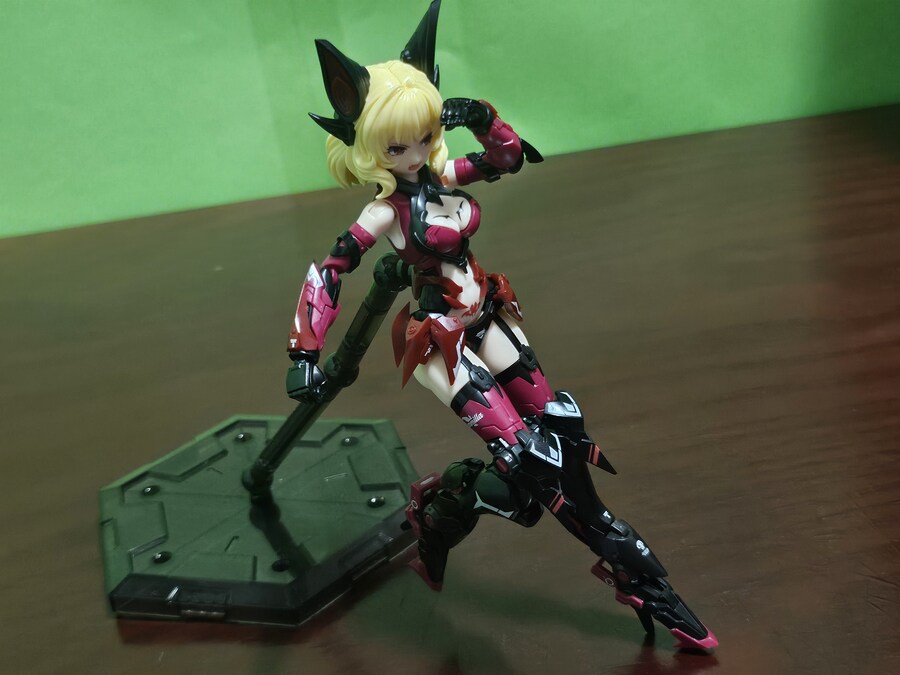 이스턴 모형 (A.T.K GIRLS) 어택걸 시리즈 엔드리스 나이트 카밀라 (2)_307.jpg