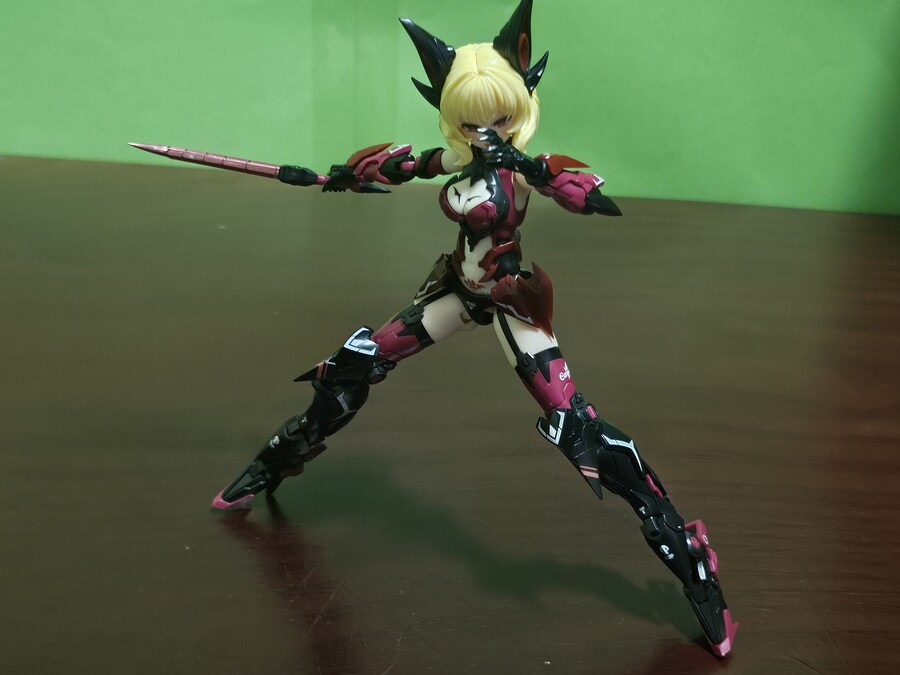 이스턴 모형 (A.T.K GIRLS) 어택걸 시리즈 엔드리스 나이트 카밀라 (2)_316.jpg