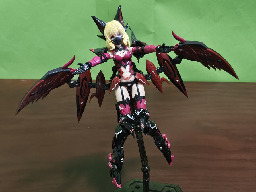 이스턴 모형 (A.T.K GIRLS) 어택걸 시리즈 엔드리스 나이트 카밀라 (2)_350.jpg