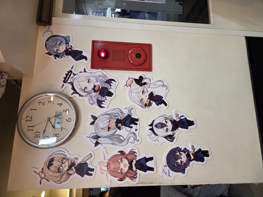 블루아카) 블루아카 때문에 후쿠오카 가는 놈이 어딨음(스압)_17.jpg