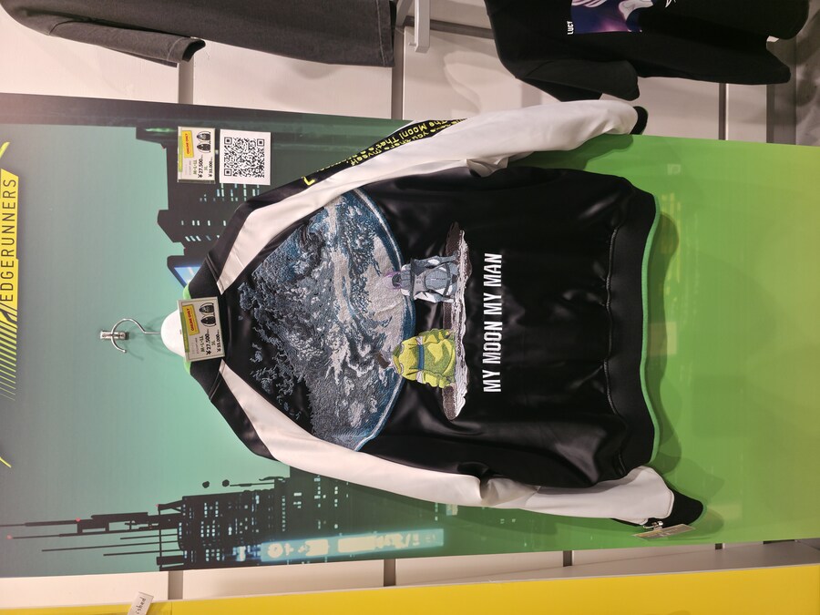 엣지러너)뒤에서 보는 사람 데미지 먹이는 스카잔_1.jpg