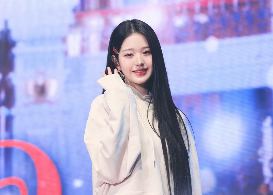 IVE 장원영_12.jpg