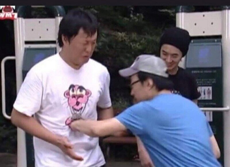 코리안 아카자 박명수_2.jpg