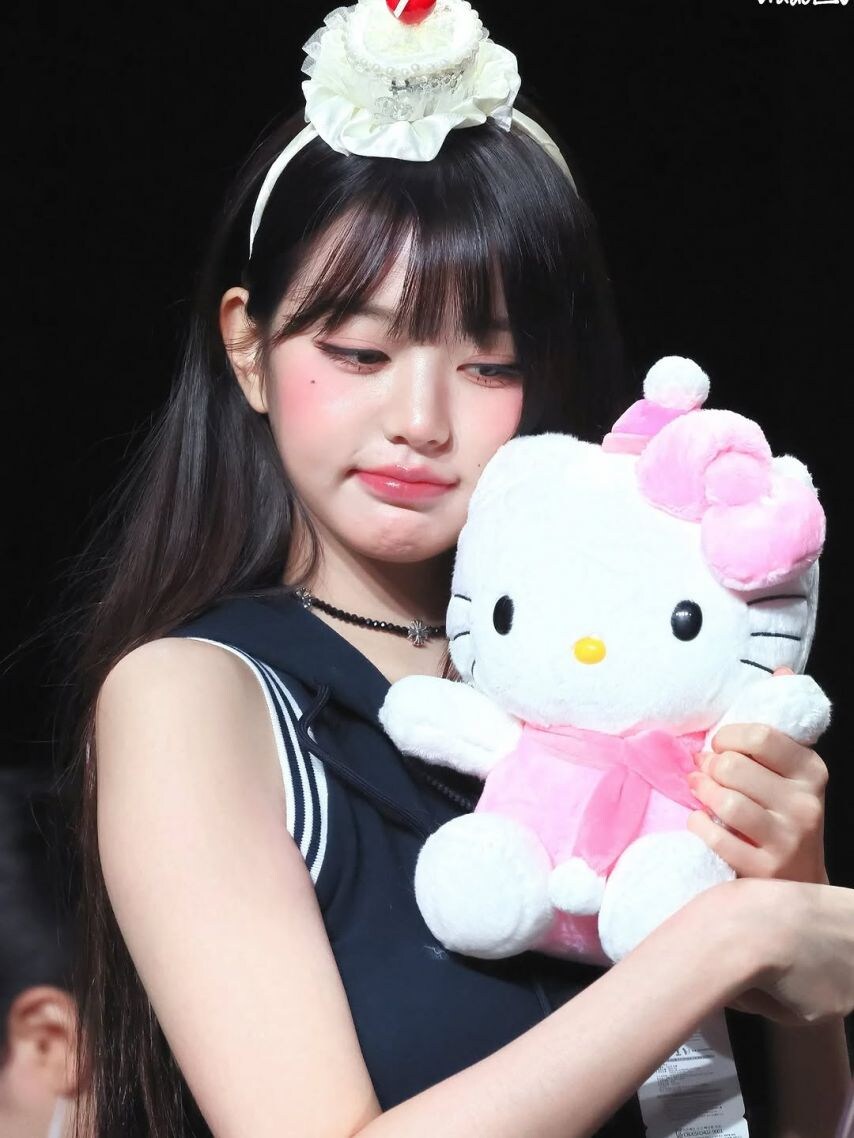 아이브 장원영_11.jpg