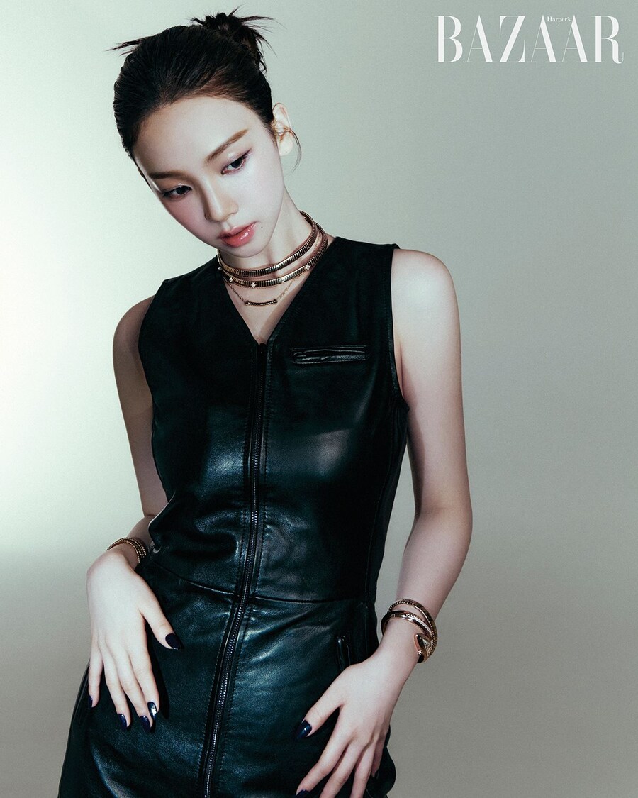 [에스파] 카리나 하퍼스 바자 포토슛 비하인드⌚️주얼리 화보의 비법🪄_4.jpg