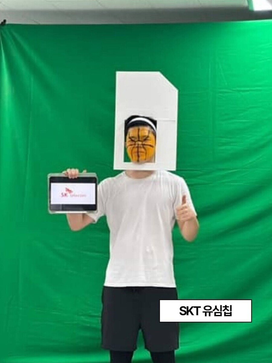 이번에 역대 최고점 갱신했다는 의정부 고등학교 졸업사진_3.jpg