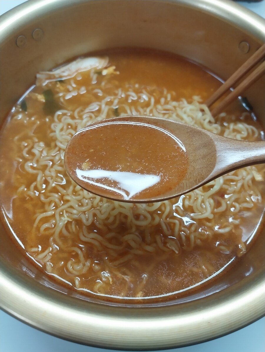 홈플X팔도합작 이 진 국 라면_8.jpg