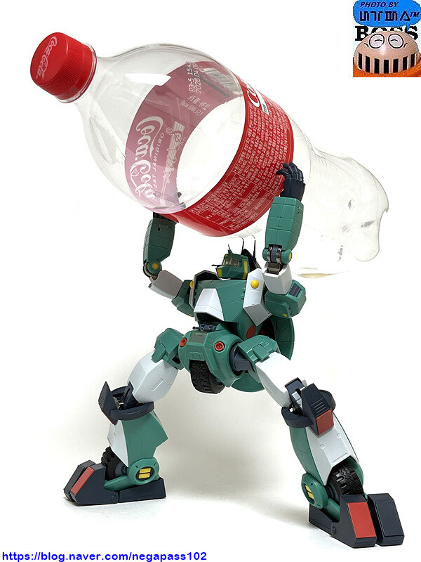 하이메탈R '워커 개리어'_1.jpg