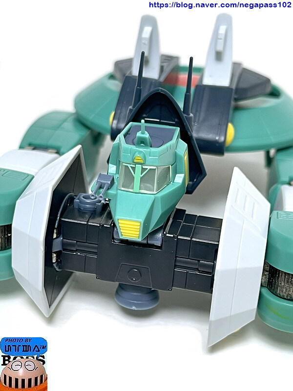 하이메탈R '워커 개리어'_9.jpg