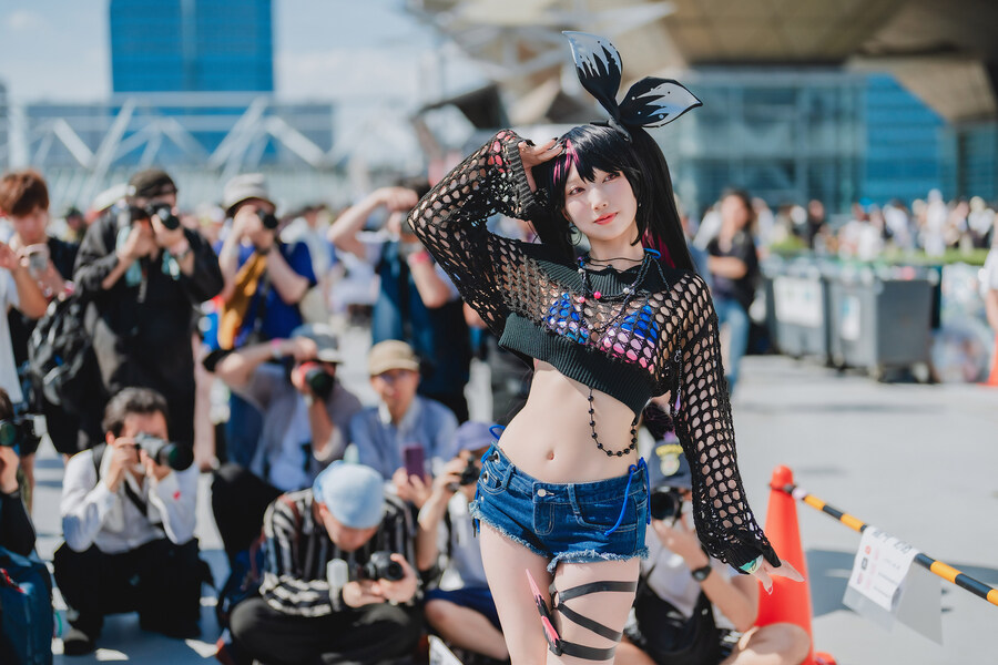 일본 여름코미케 C106 코스프레_11.jpg