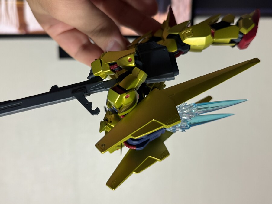 오묘한 색감의 로봇혼 아니메 백식_7.jpg