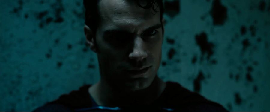 [배트맨]슈퍼맨에게 열심히 펀치를 날리는 브루스 웨인_7.jpg