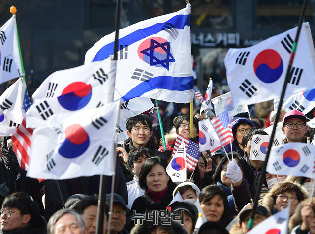 이스라엘 국기를 흔들어봤자 ㅋ_1.jpg