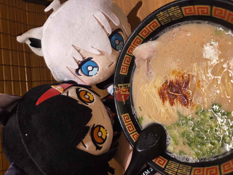 버튜버)국왕의 명령 수행중_1.jpg