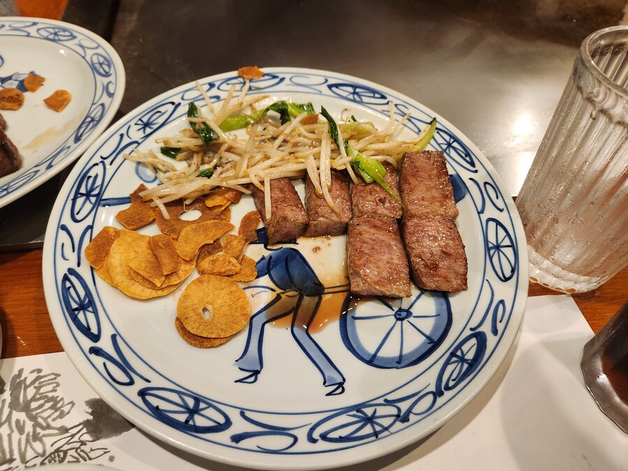 고베) 고베규 딱히 맛있는 건 아닌 듯_1.jpg