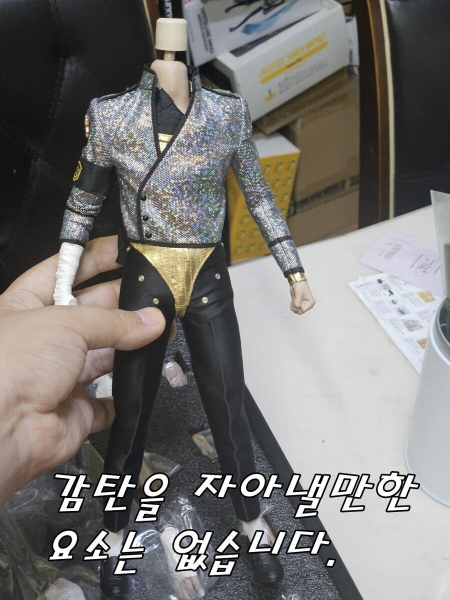 [인아트] 1/6 마이클 잭슨 피규어 리뷰_23.jpg