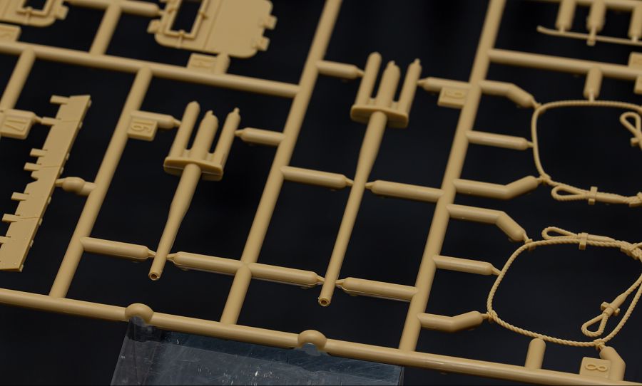 [아카데미 과학] 1/35 독일 3호전차 N형 아프리카 군단 런너 사진_25.png