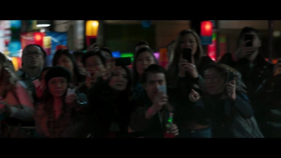 [MCU] 아니 한국 사람들이 왜 이때 도망 안가고 사진 찍기에 바쁜거죠?.JPG_8.jpg