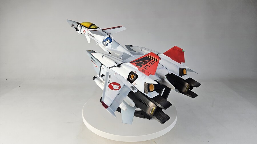 1/24 VF-4 LIGHTNINGIII [MACROSS FLASH BACK]_40.jpg