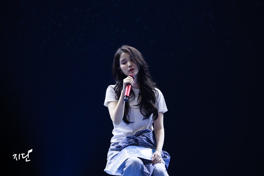 2025.09.13 아이유 FAN MEET-UP(지딘)_5.jpg