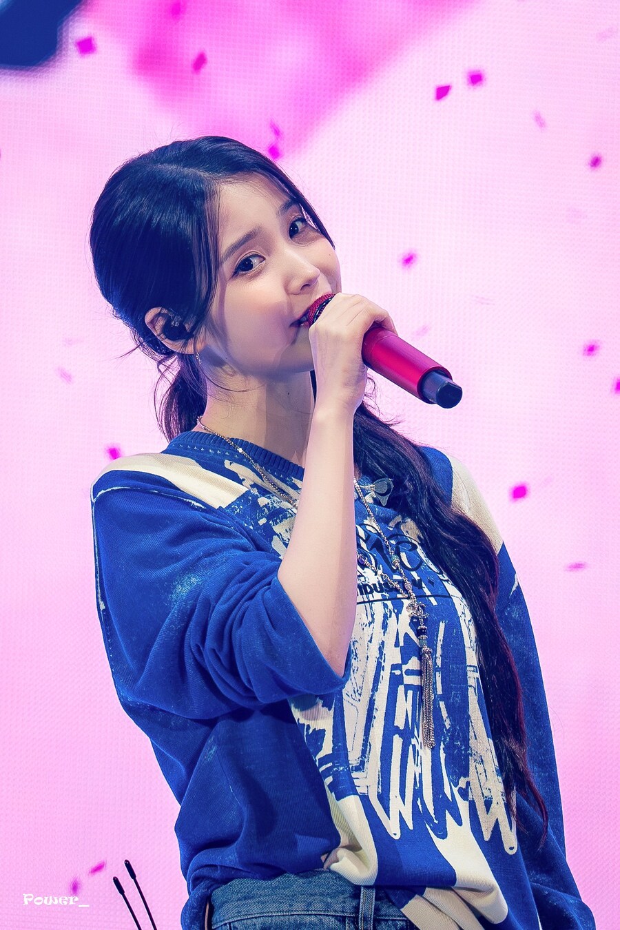 2025.09.14 아이유 FAN MEET-UP(Power_IU)_8.jpg