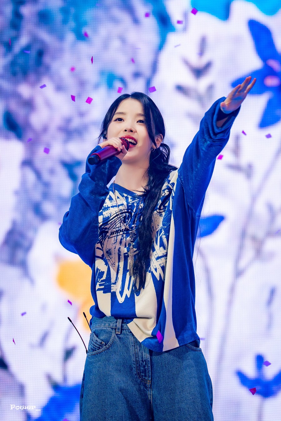 2025.09.14 아이유 FAN MEET-UP(Power_IU)_18.jpg