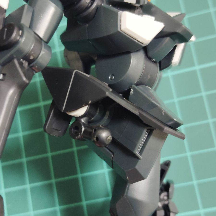 HG 1/144 GN 플래그 비교 사진 (추가)_7.jpg